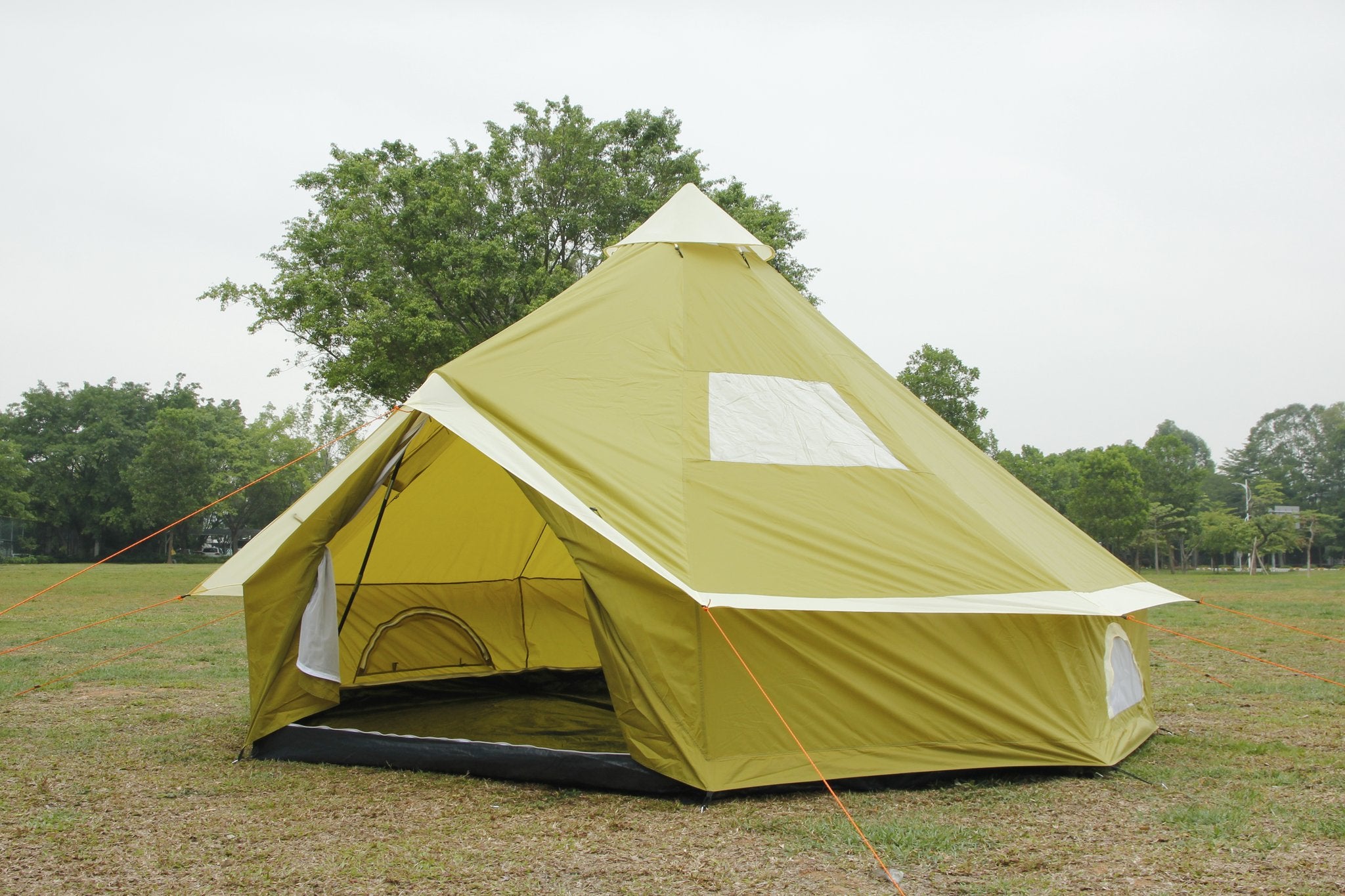 4m Bell tent 8-person Olive pyramid round with zipped in ground sheet